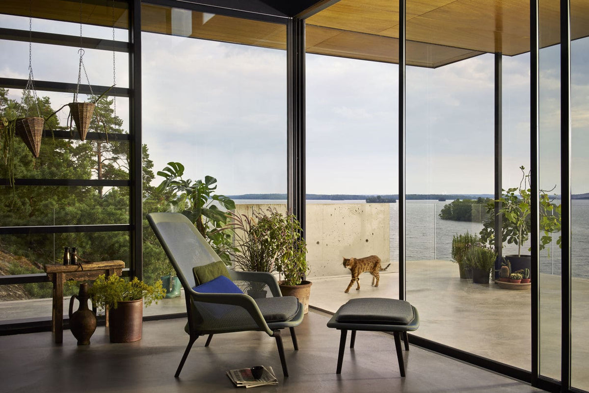 Vitra Slow Chair und Ottoman Sessel