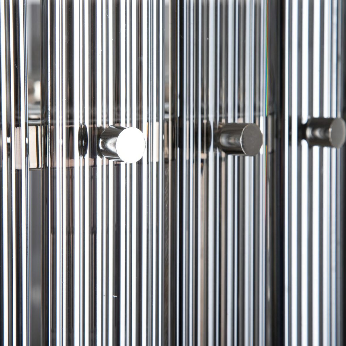 Lámpara de techo plateada de cristal y metal, 76 x 76 x 39 cm — imagen 3