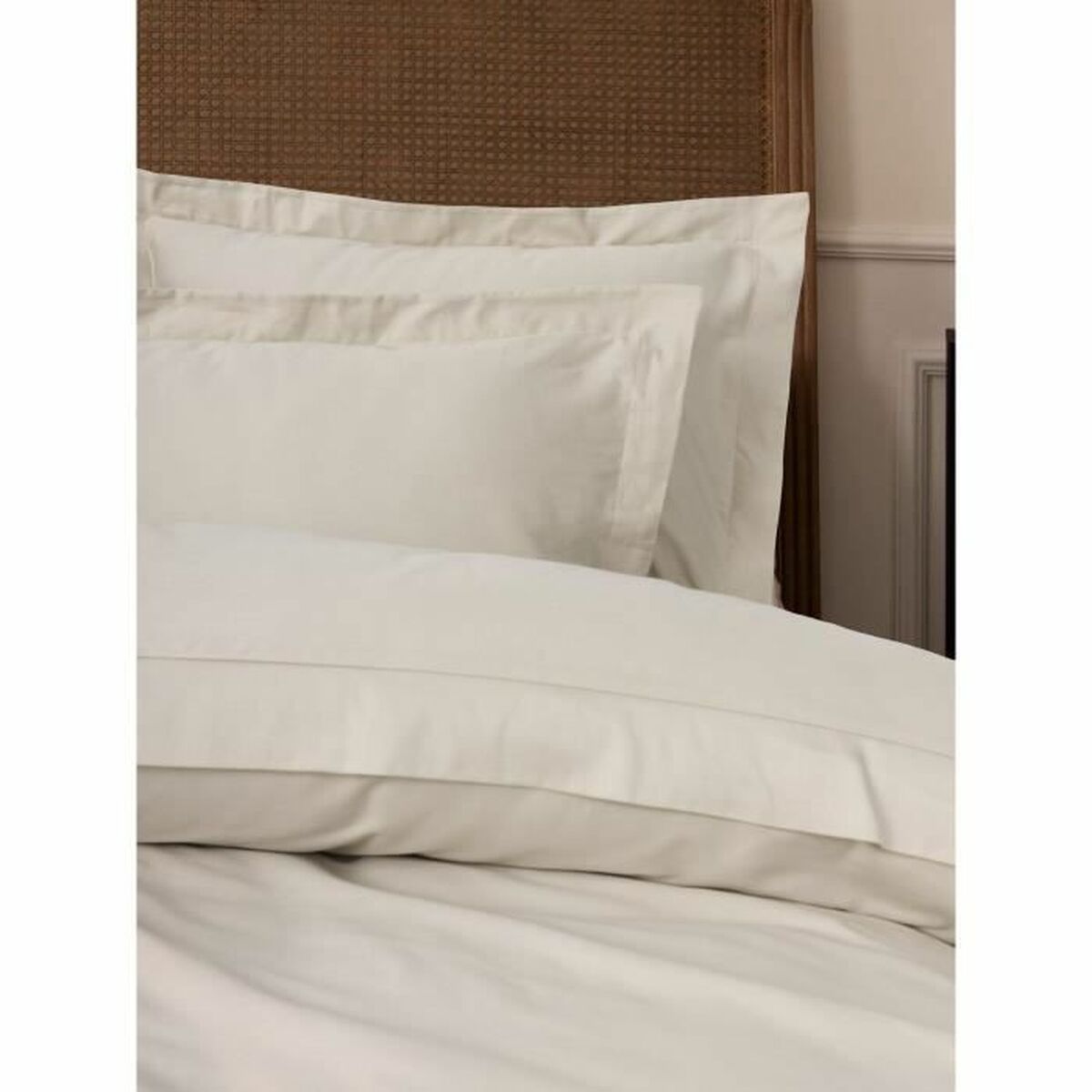 Funda nórdica blanca de algodón con 2 fundas de almohada — imagen 2