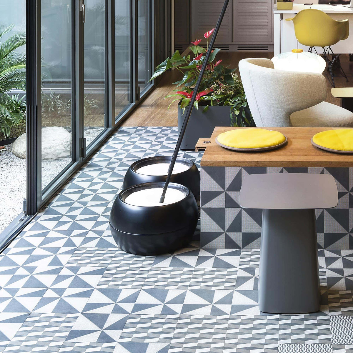 Vitra Metal Side Table Beistelltisch