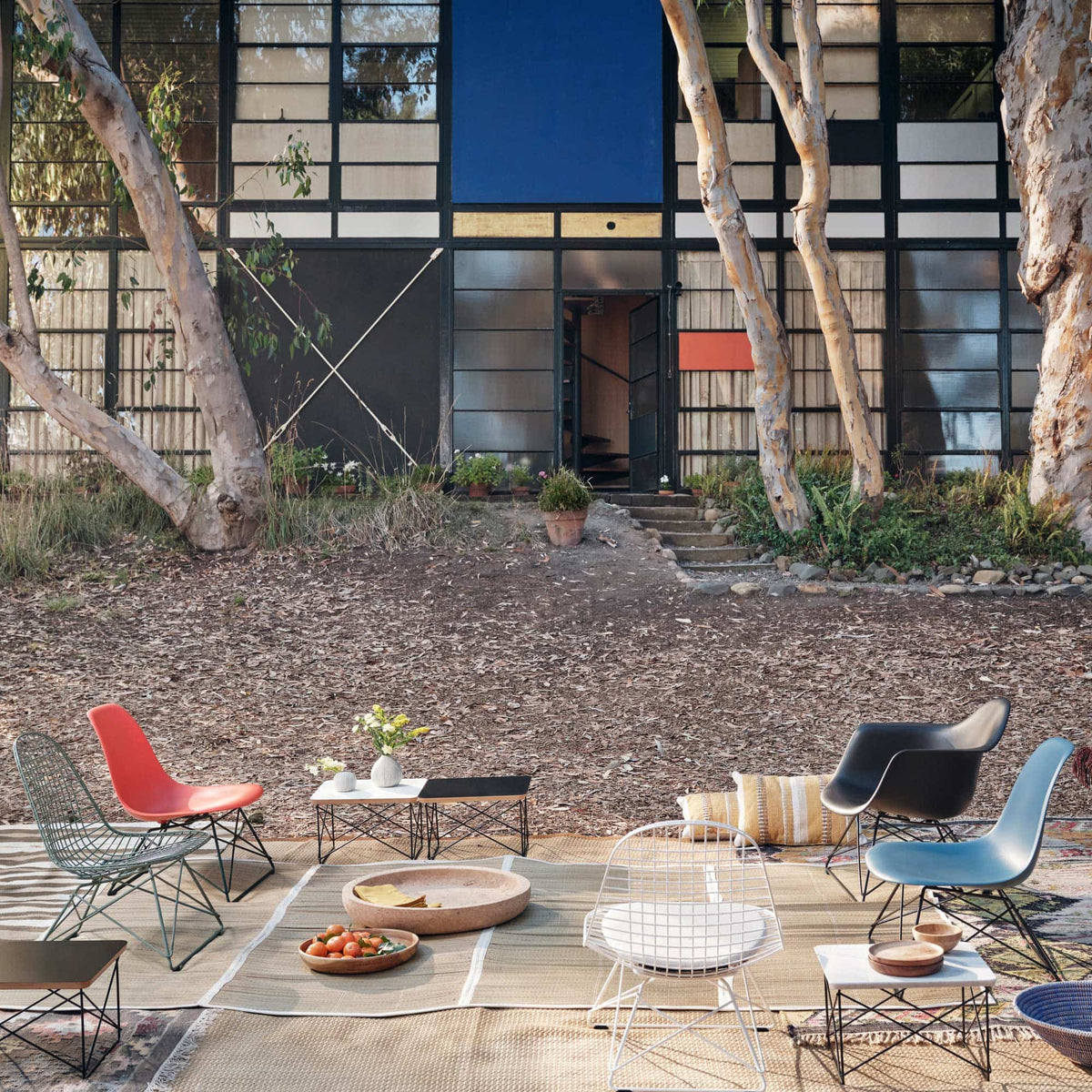 Vitra Eames Plastic Sidechair LSR RE