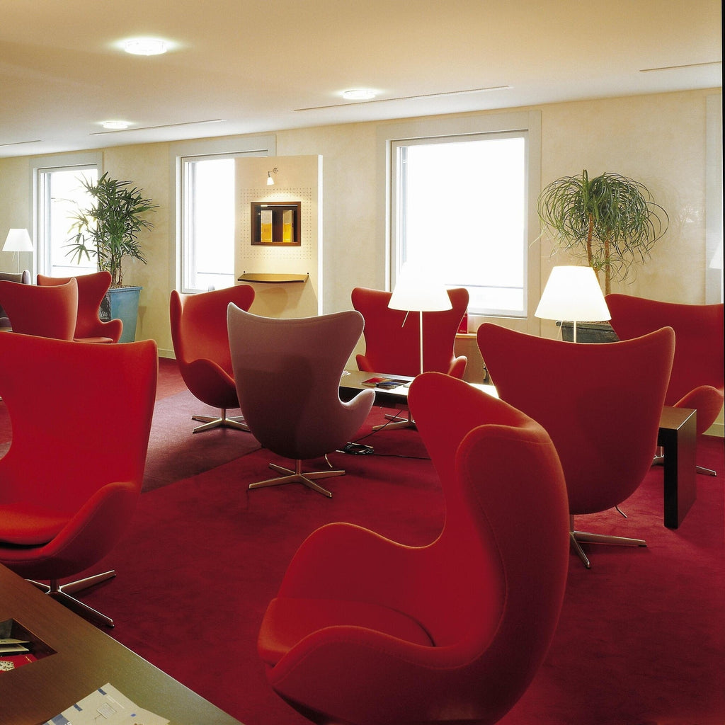 Fritz Hansen Aktion Egg Chair/Das Ei™ Sessel + Hocker Stoff