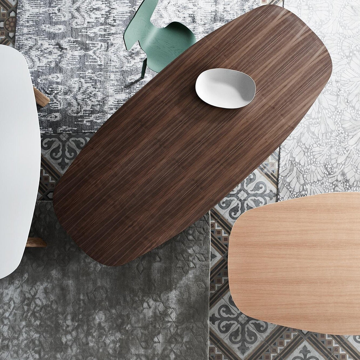 Fritz Hansen Analog™ JH83 Esstisch 245x105cm