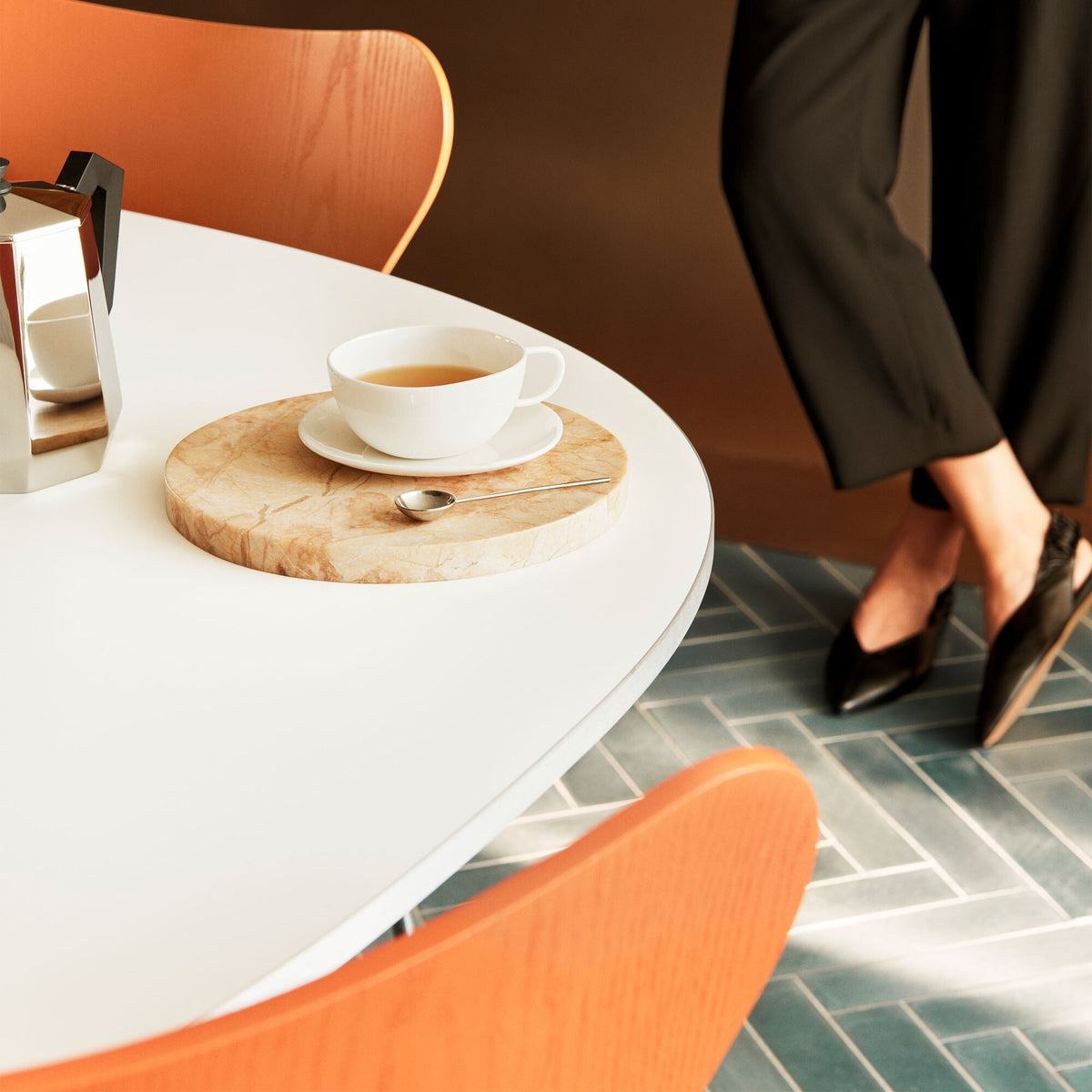 Fritz Hansen B613 Super-elliptischer Tisch 180x120x72cm