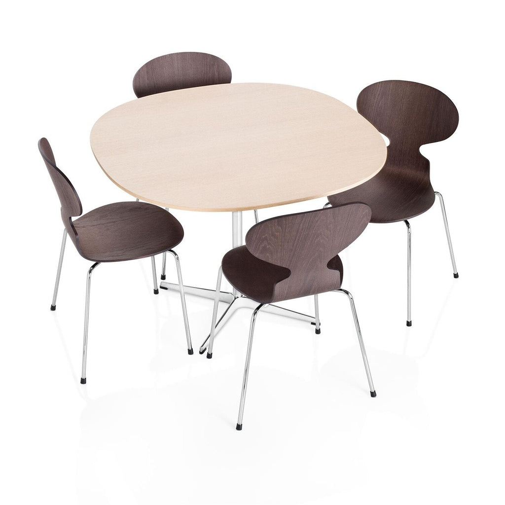 Fritz Hansen Die Ameise™ Stuhl Naturfurnier