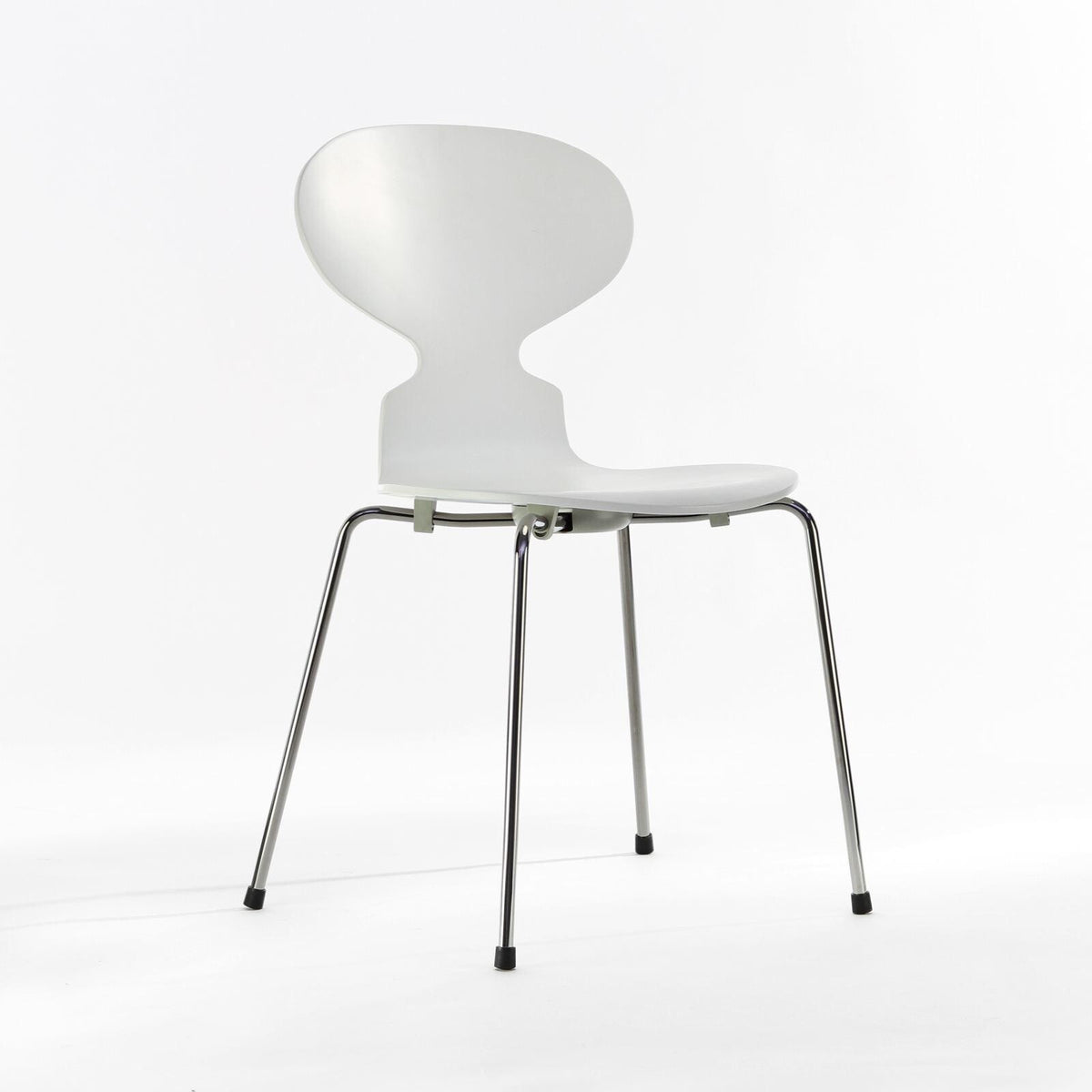 Fritz Hansen Die Ameise™ Stuhl gefärbte Esche