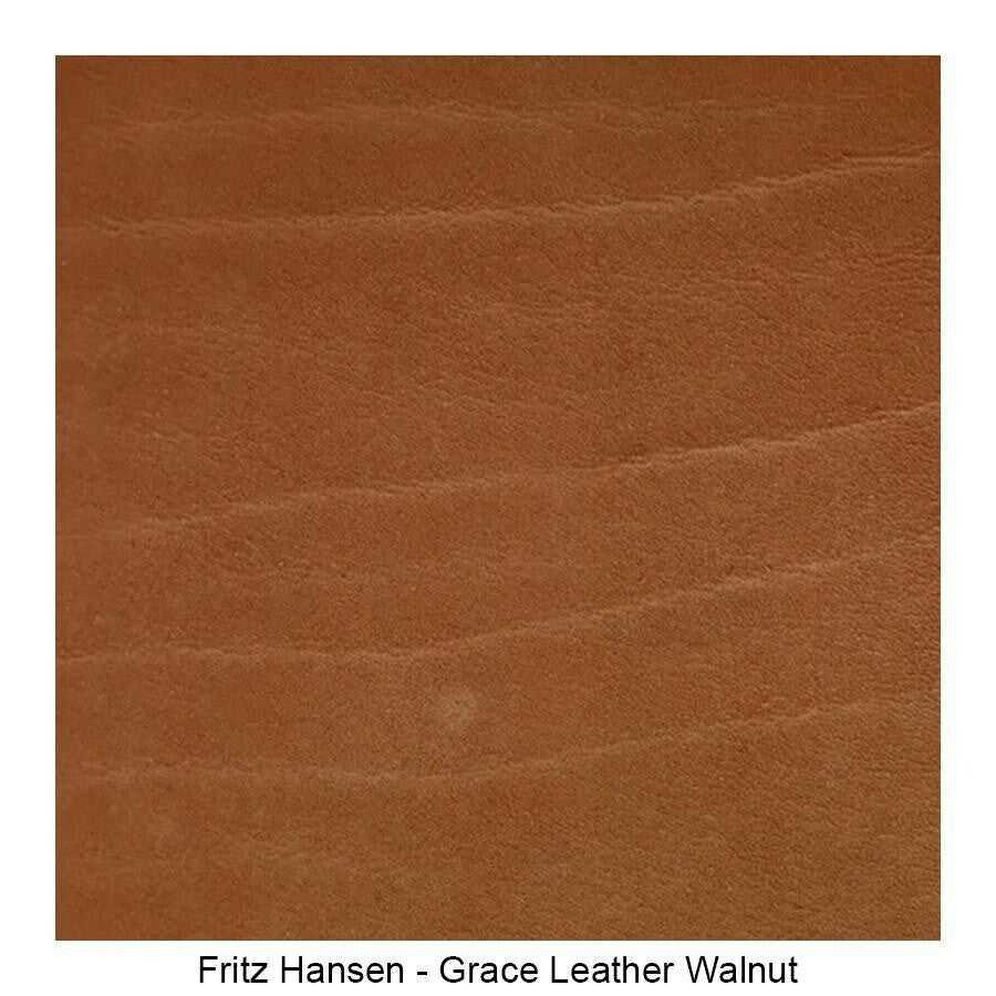 Fritz Hansen Egg/Das Ei™ Fußhocker Leder
