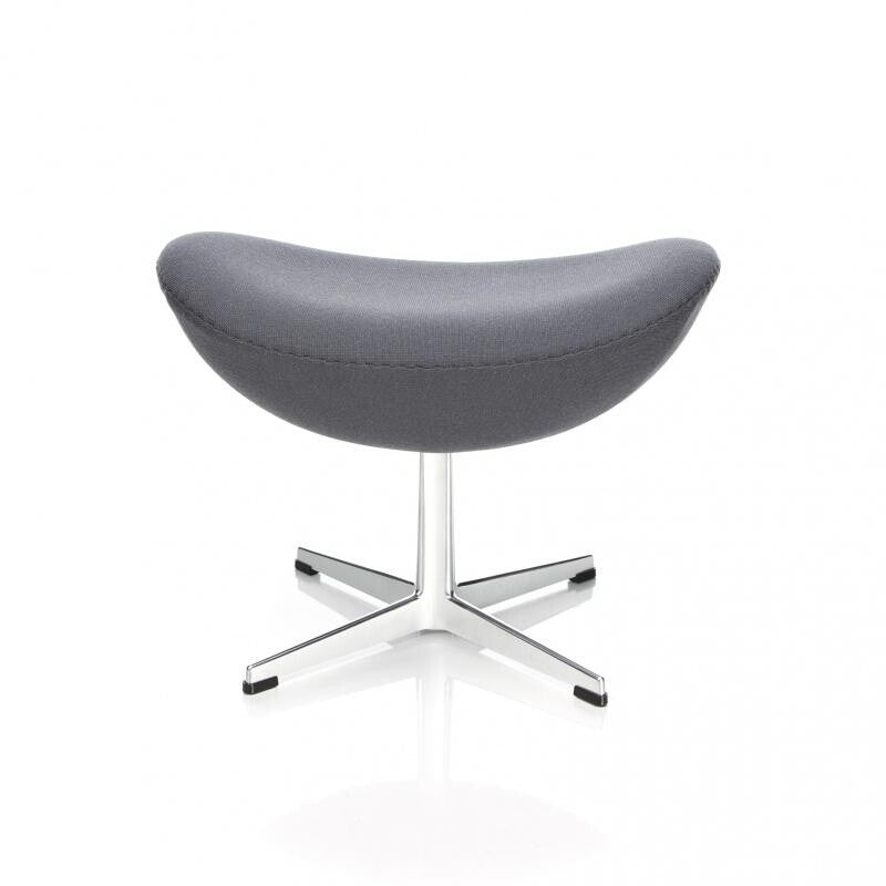 Fritz Hansen Egg/Das Ei™ Fußhocker Stoff