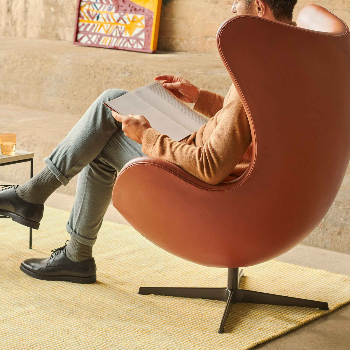 Fritz Hansen Egg/ Das Ei™ Loungesessel Leder Gestell Braun Bronze