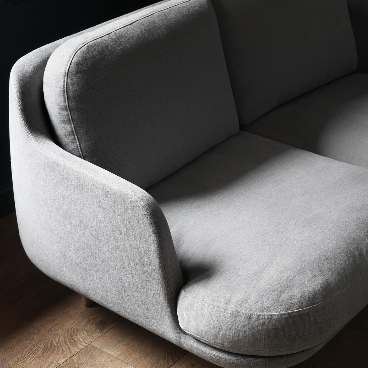 Fritz Hansen Lune™ JH200 2-Sitzer Sofa Füße Aluminium