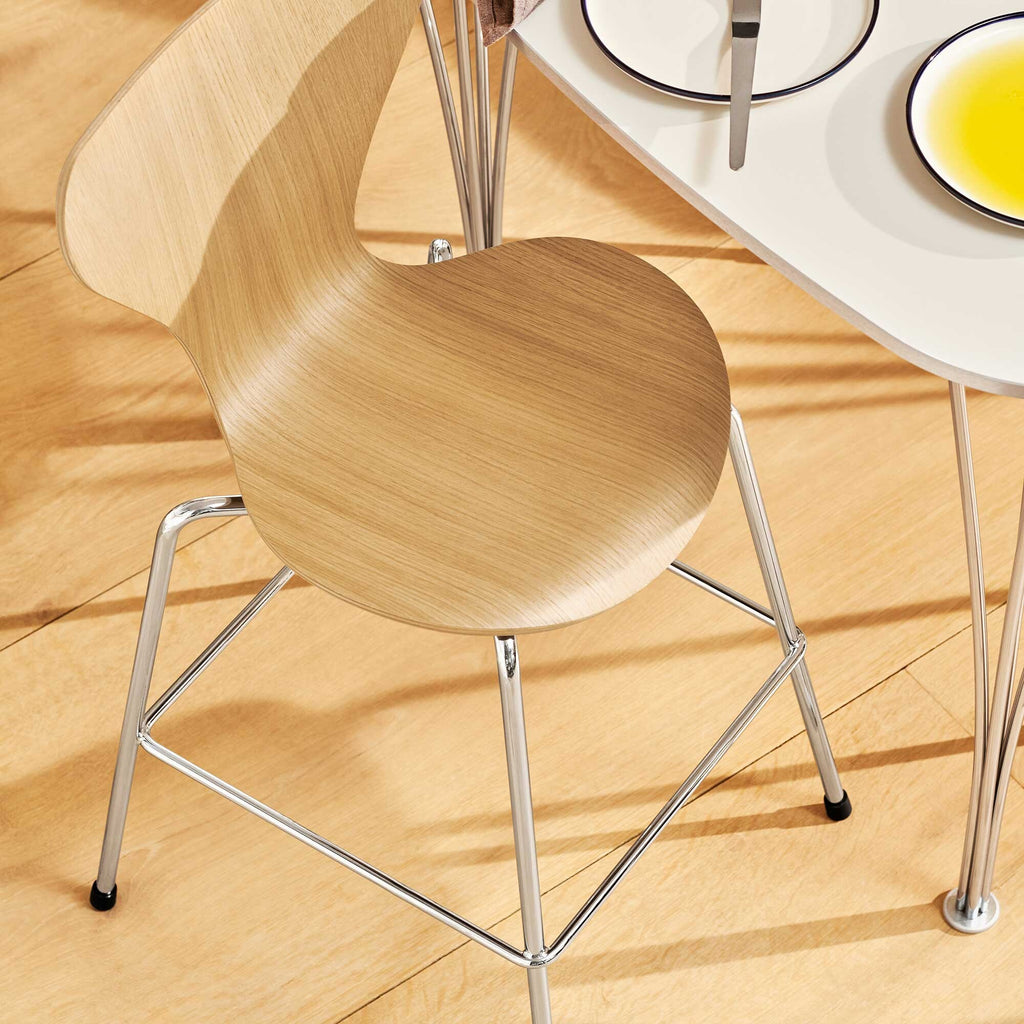 Fritz Hansen Serie 7™ Juniorstuhl Braun Bronze