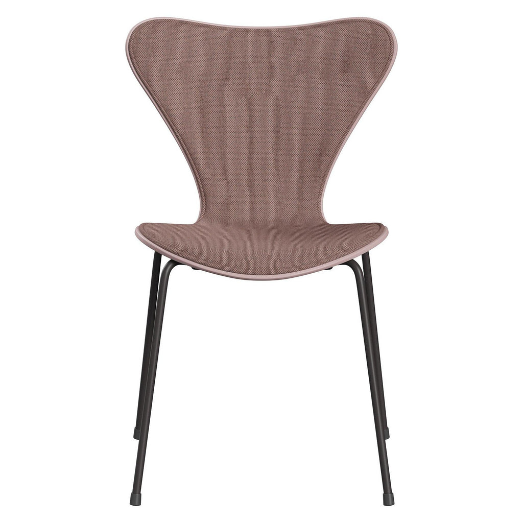 Fritz Hansen Serie 7 Stuhl Vorne gepolstert Warmes Graphit