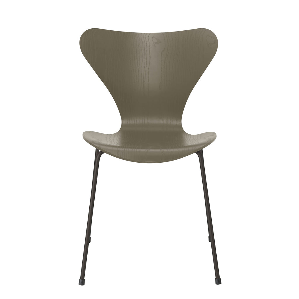Fritz Hansen Serie 7™ Stuhl gefärbte Esche Gestell Warmes Graphit