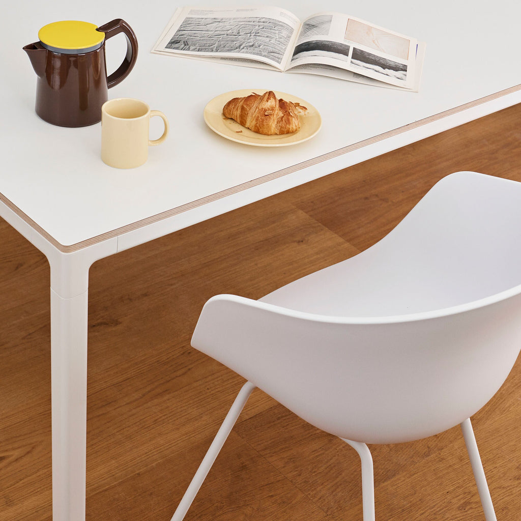 HAY About a Chair AAC 26 2.0 Armlehnstuhl Gestell Stahl weiß