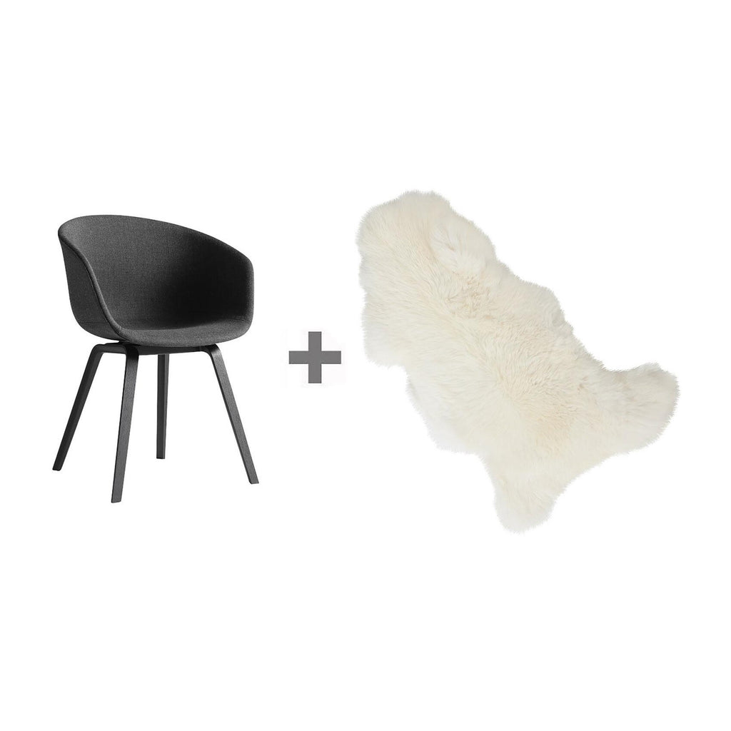 HAY Aktionssets About a Chair 23 Armlehnstuhl gepolstert + Fell