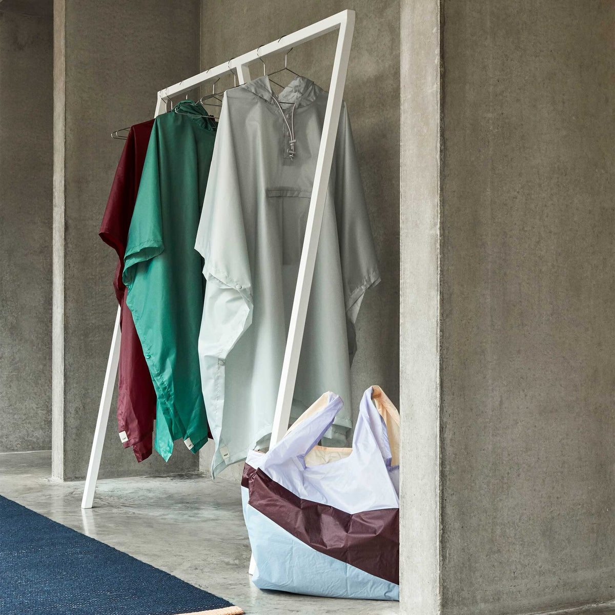 HAY Loop Stand Garderobe 130x150x60cm