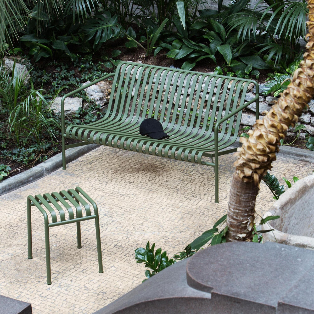 HAY Palissade Gartenset Lounge Sofa + Ottoman