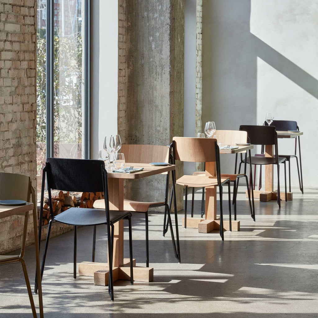 HAY Petit Standard Stuhl gebeizt