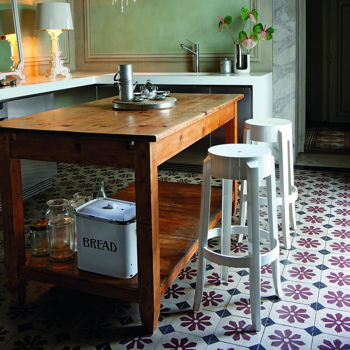 Kartell Charles Ghost Hocker 75cm