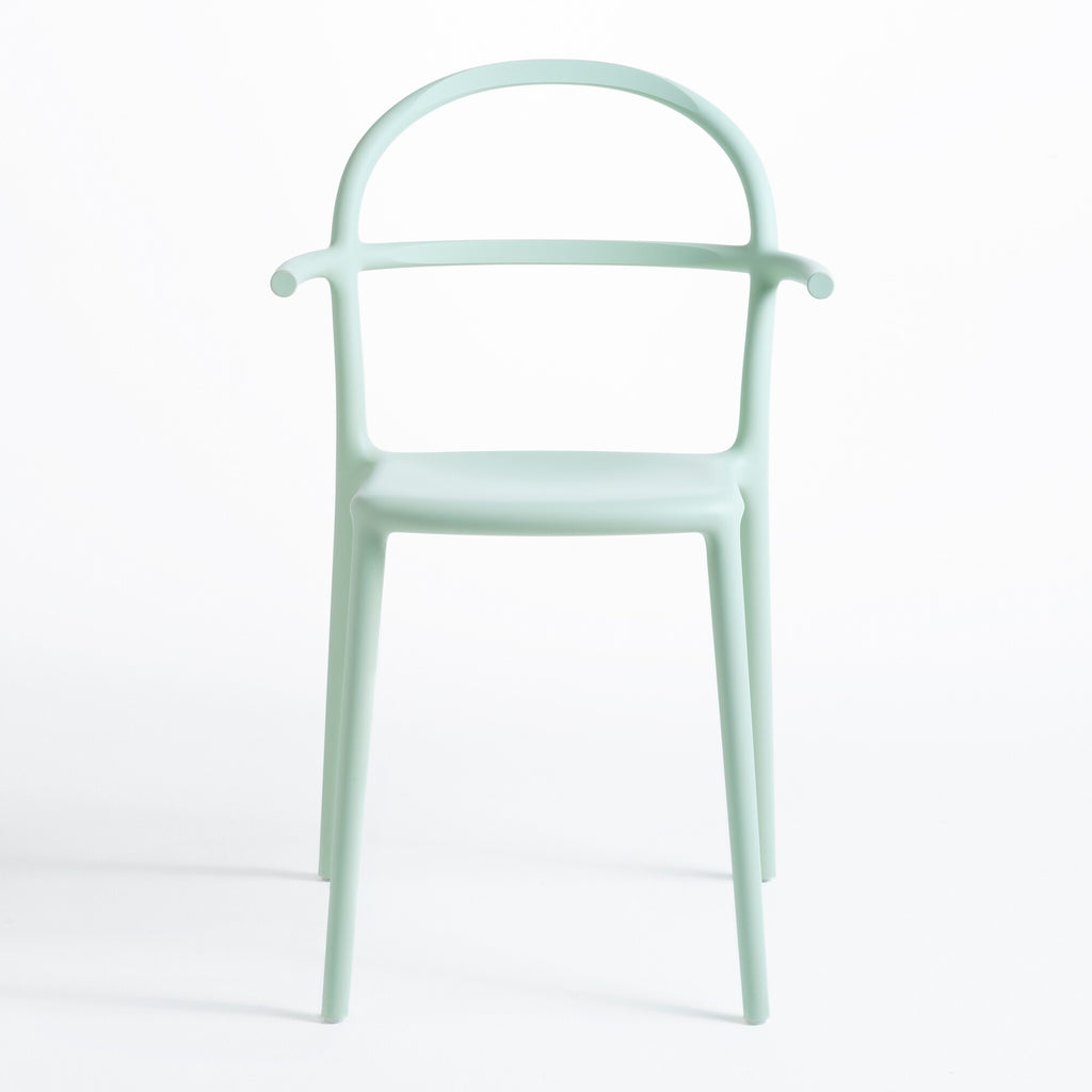 Kartell Generic C Gartenarmlehnstuhl