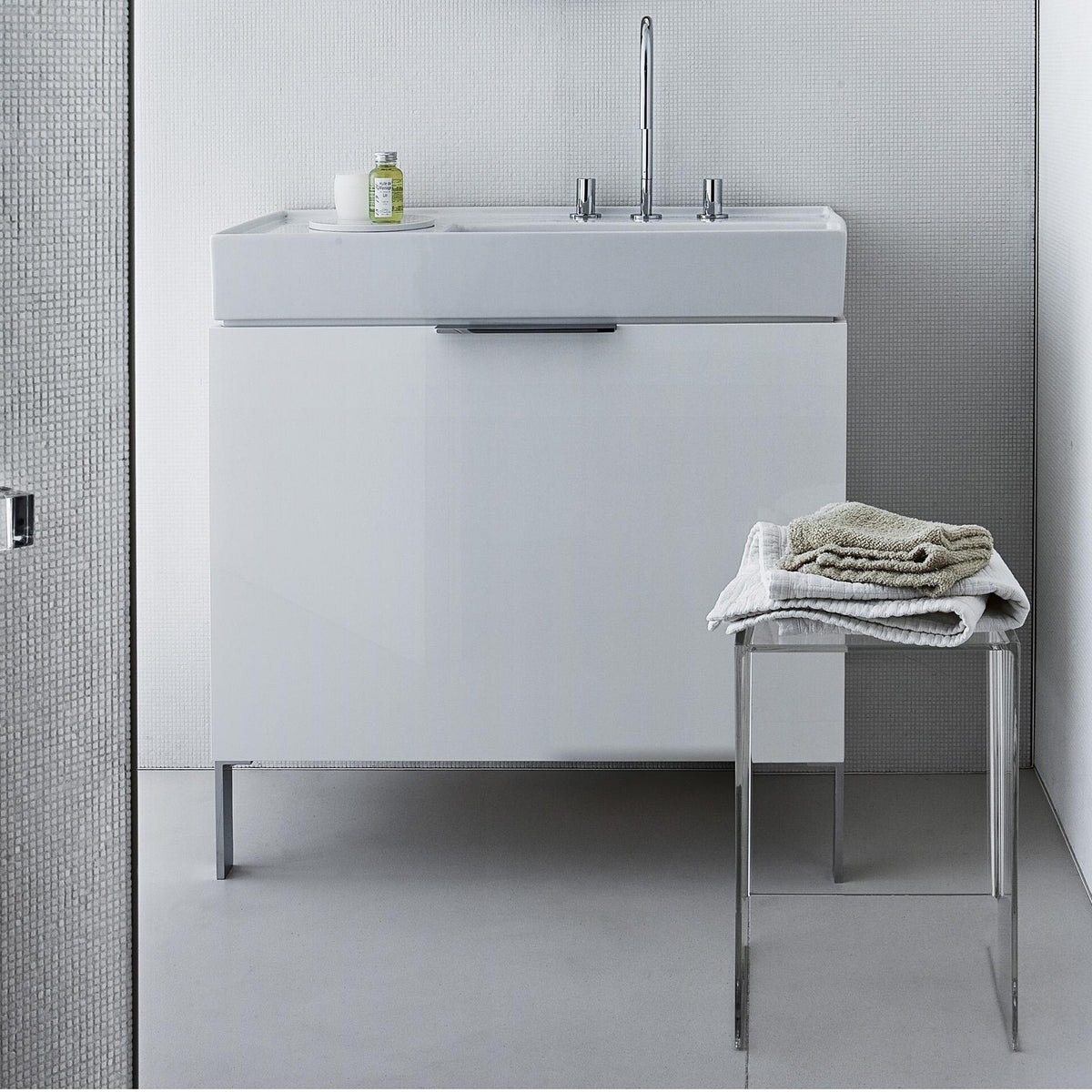 Kartell Laufen Max-Beam Hocker/Beistelltisch