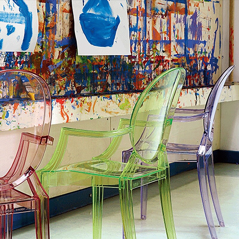 Kartell Louis Ghost Armlehnstuhl
