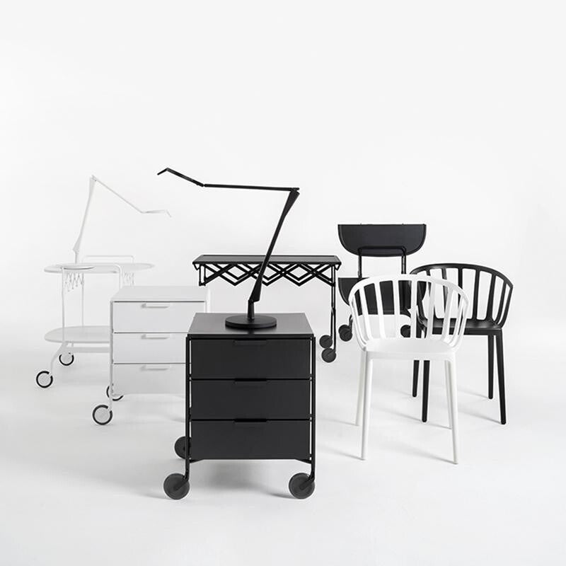 Kartell Venice Gartenarmlehnstuhl matt