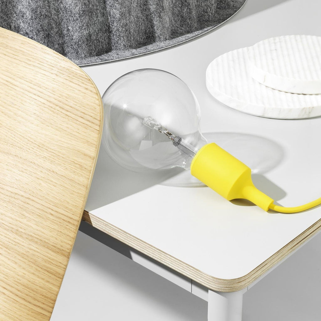 Muuto Base Tisch 140x80cm
