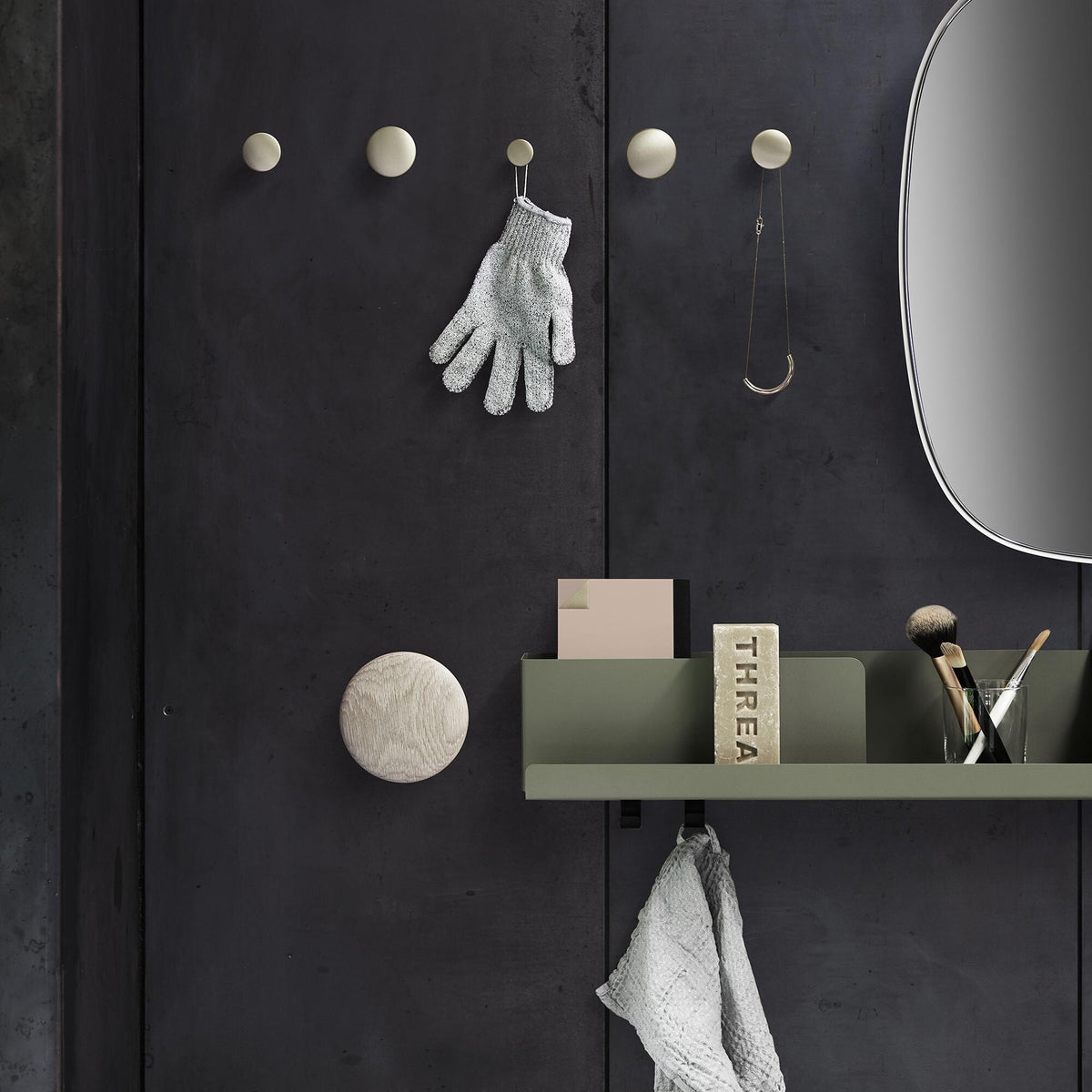 Muuto Folded Regal L