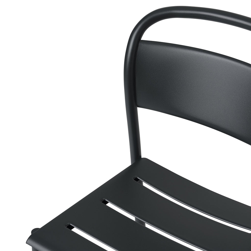 Muuto Linear Steel Gartenstuhl
