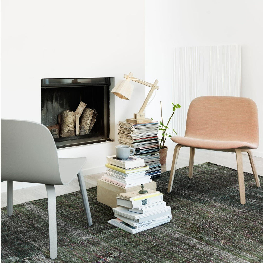 Muuto Visu Lounge Chair mit Holzgestell