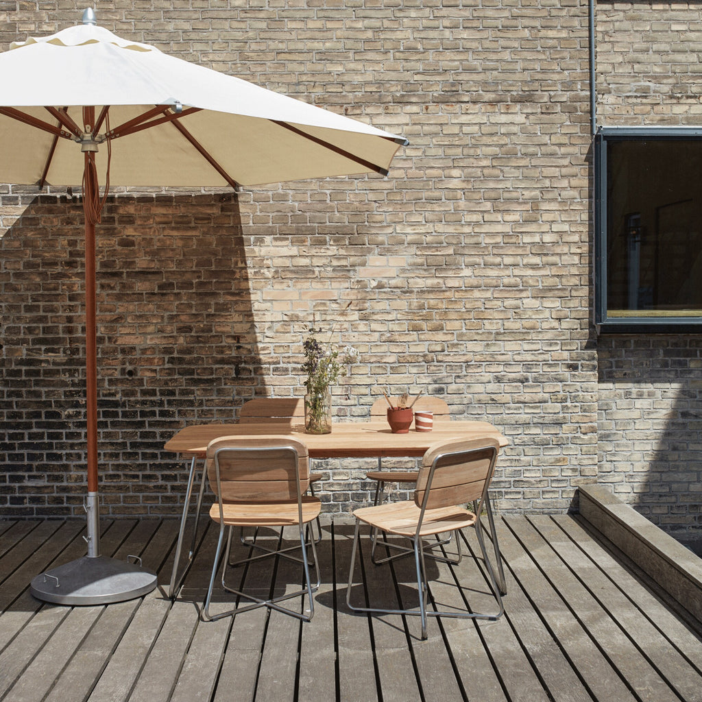 Fritz Hansen Skagerak Lilium Gartentisch