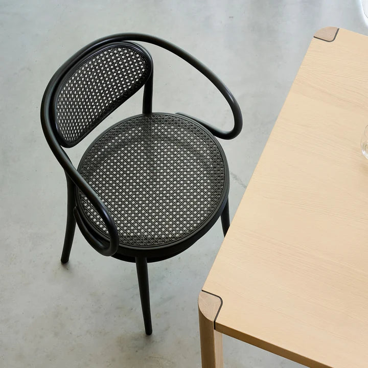 Thonet 210 R Armlehnstuhl