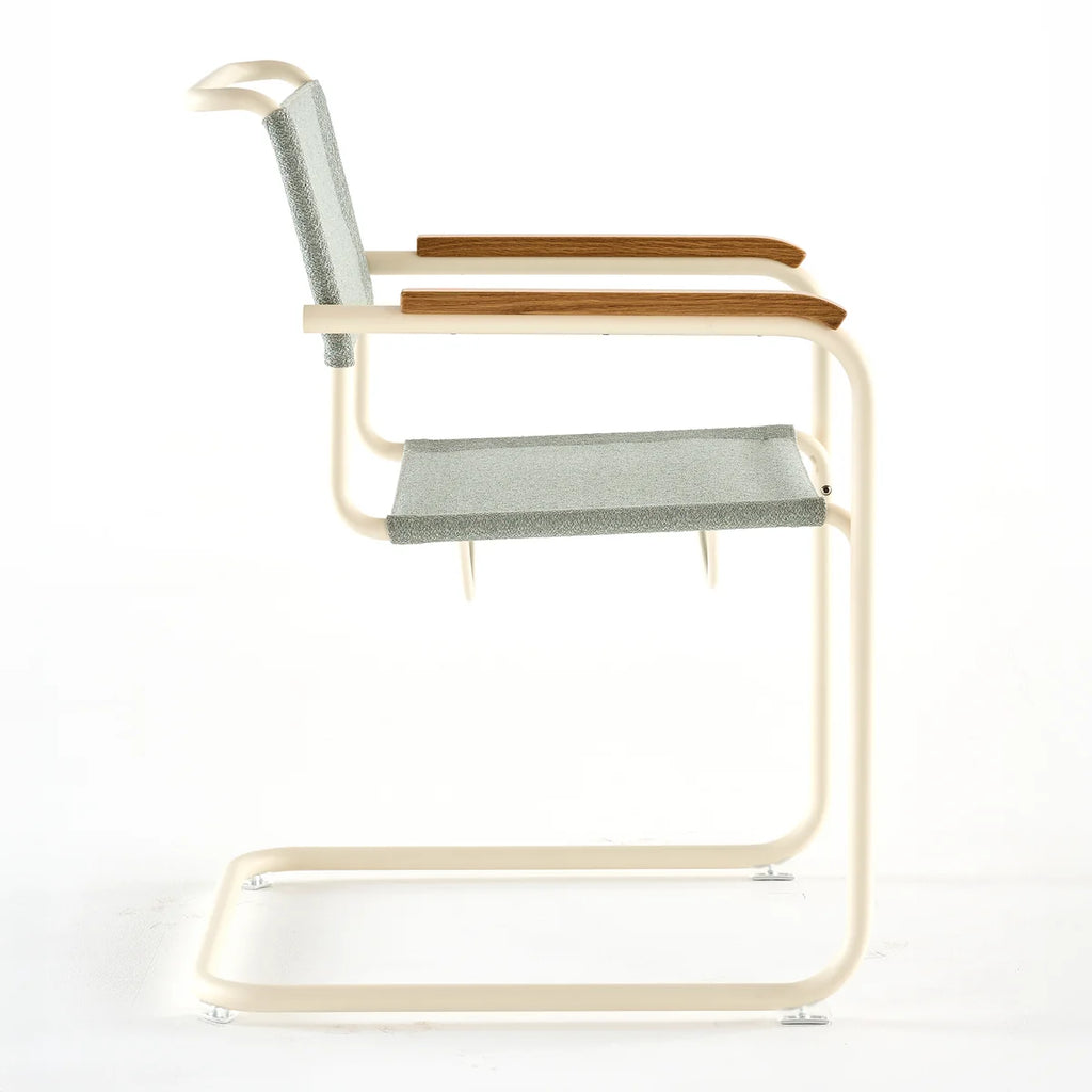 Thonet S 34 V Freischwinger Armlehnstuhl