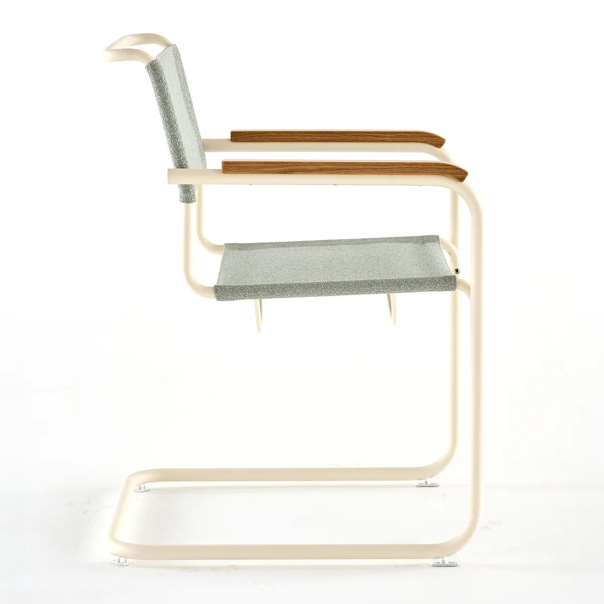 Thonet S 34 V Freischwinger Armlehnstuhl