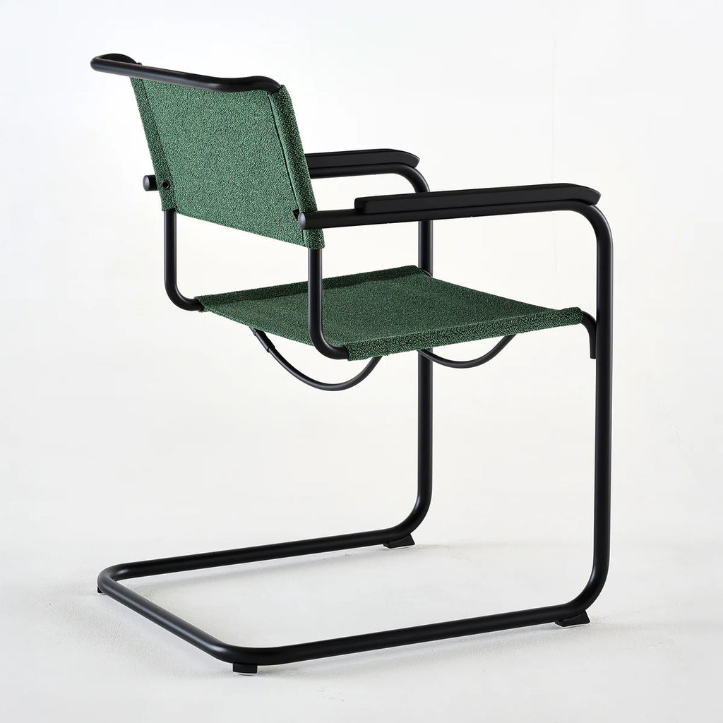 Thonet S 34 V Freischwinger Armlehnstuhl
