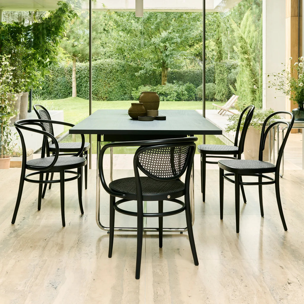Thonet 210 R Armlehnstuhl