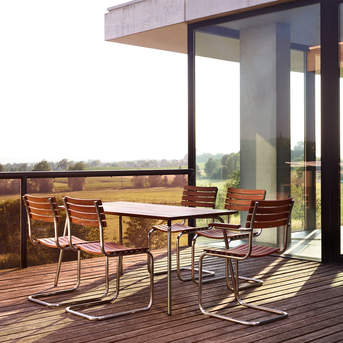 Thonet S 40 Freischwinger Gartenstuhl