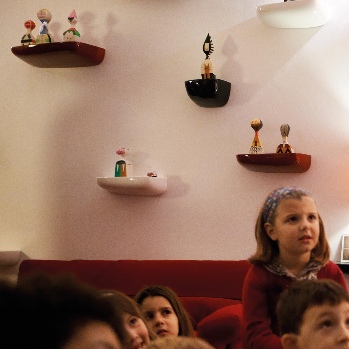Vitra Corniches Wandregal M