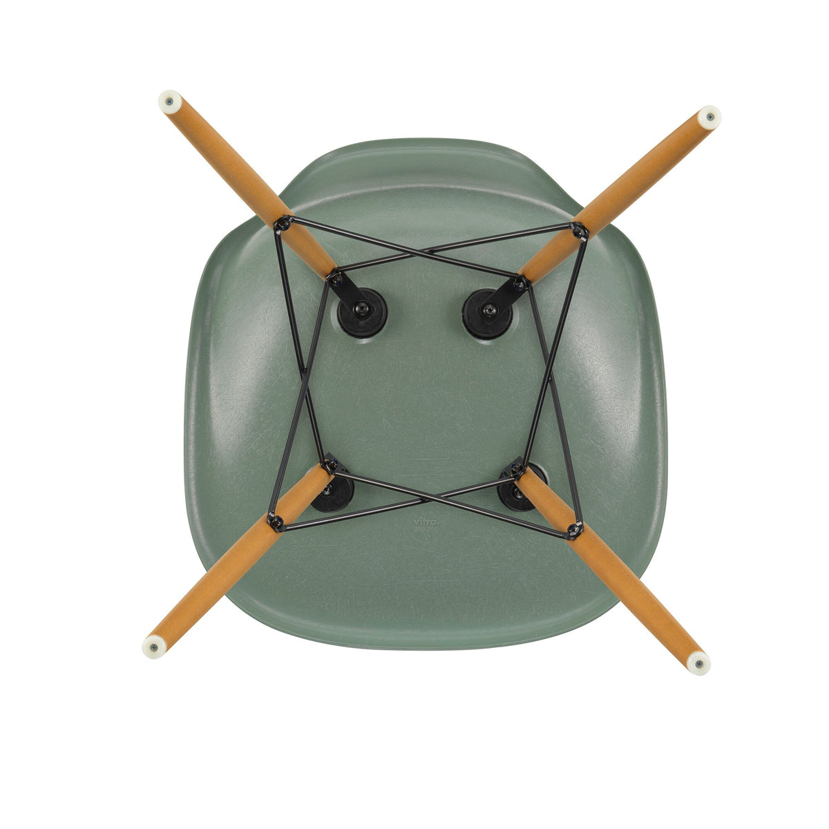 Vitra Eames Fiberglass Side Chair DSW Ahorn gelblich