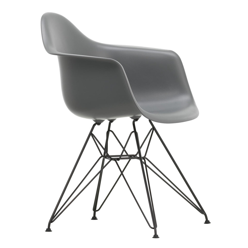 Vitra Eames Plastic Armchair DAR RE Gestell schwarz