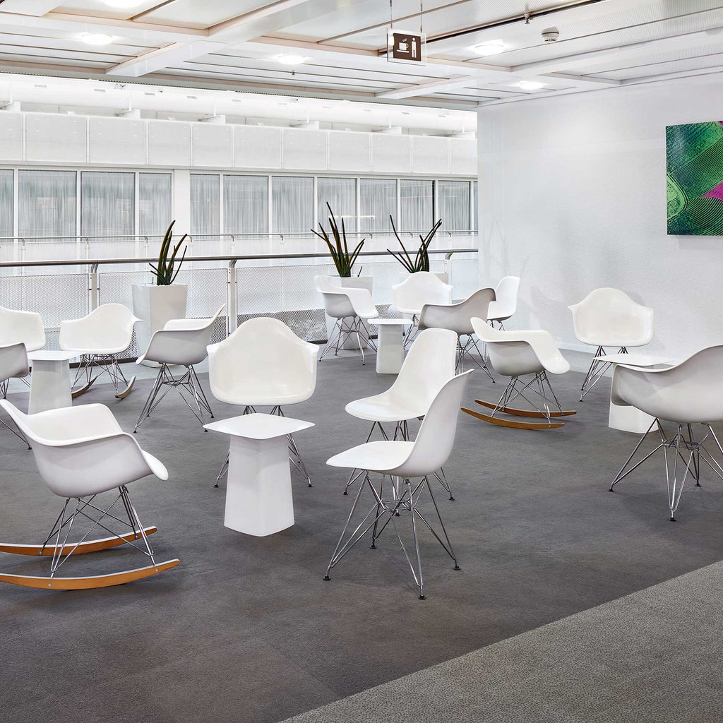 Vitra Eames Plastic Armchair DAR Gestell verchromt