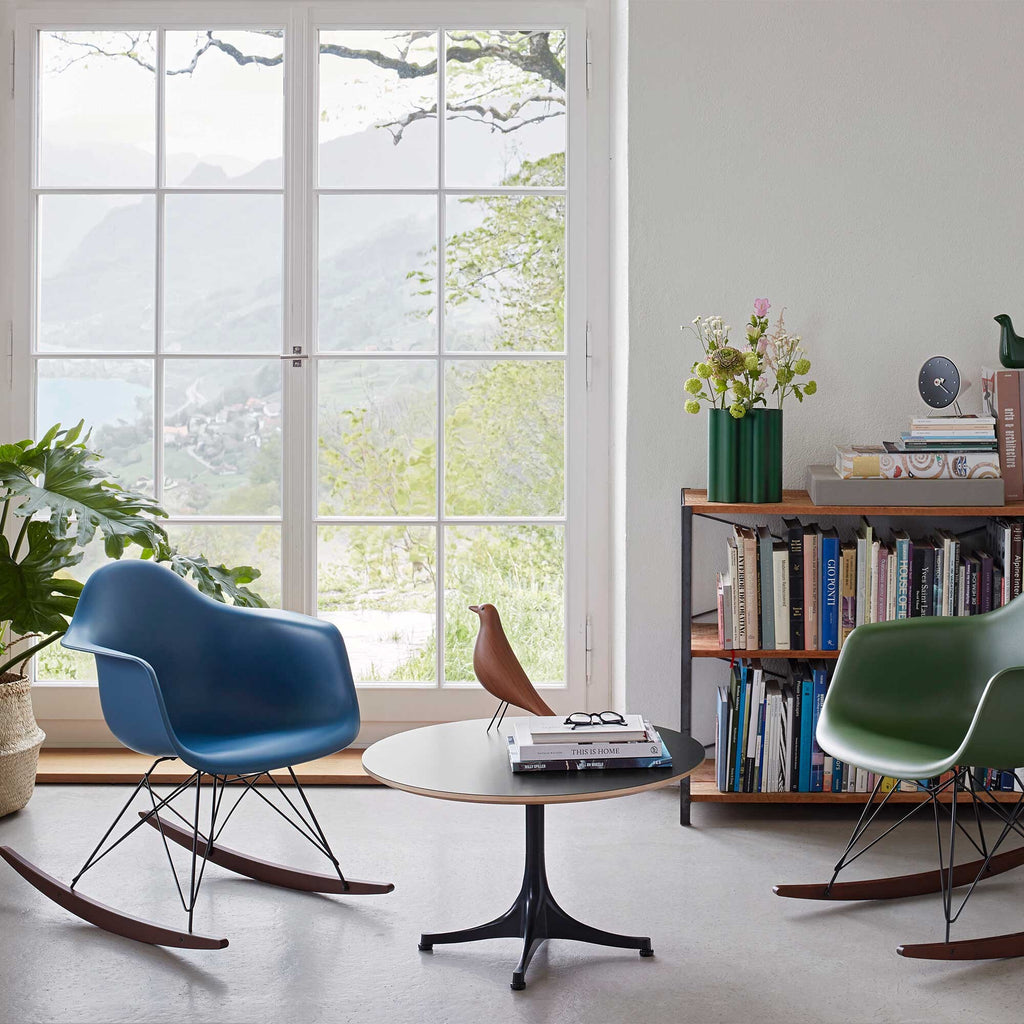 Vitra Eames Plastic Armchair RAR RE Schaukelstuhl schwarz Ahorn dunkel