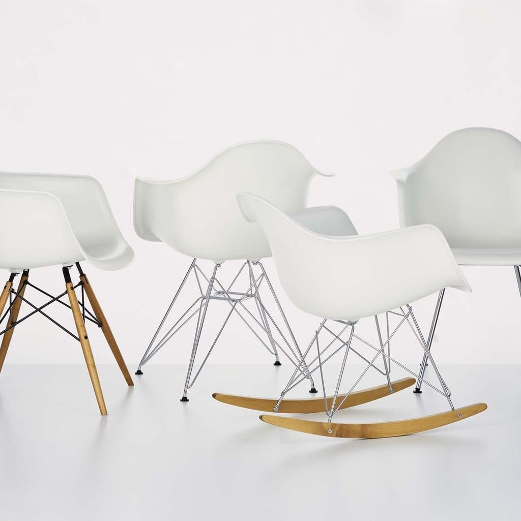 Vitra Eames Plastic Armchair RAR Schaukelstuhl verchromt
