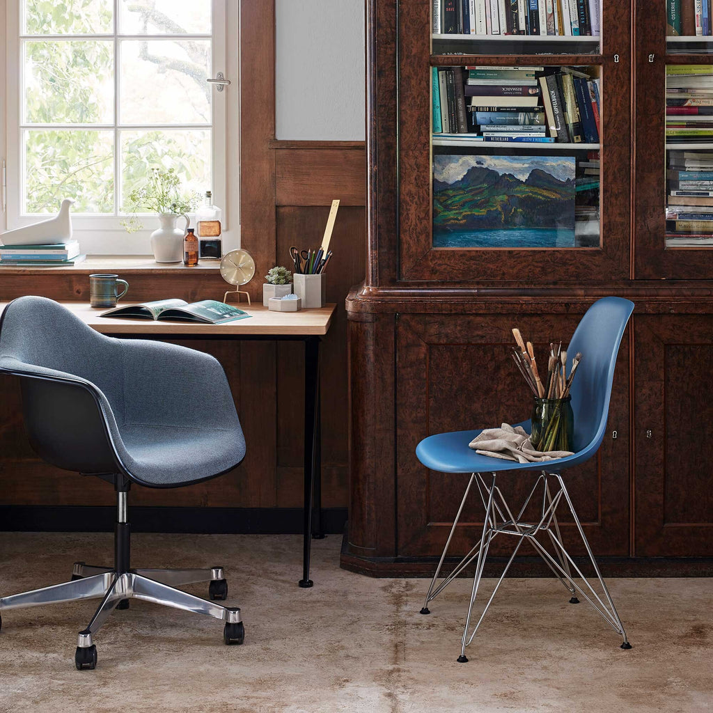 Vitra Eames Plastic Side Chair DSR RE verchromt