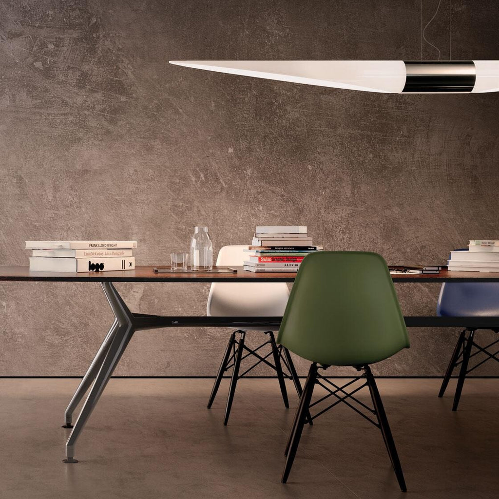 Vitra Eames Plastic Side Chair DSW RE Ahorn schwarz