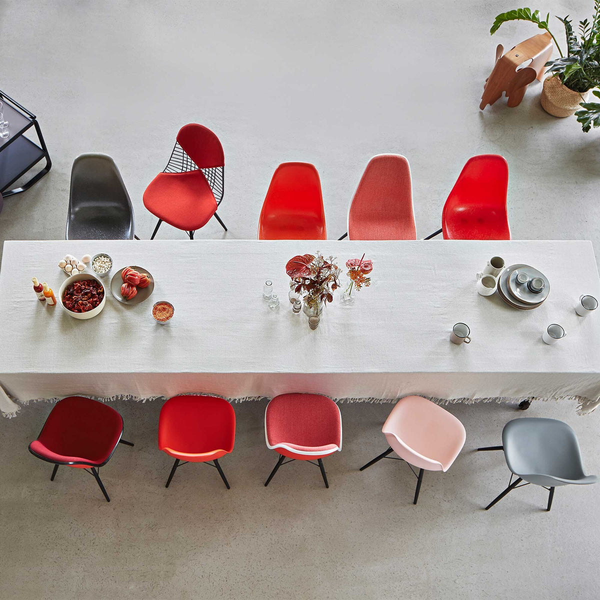 Vitra Eames Plastic Side Chair DSW RE Ahorn schwarz