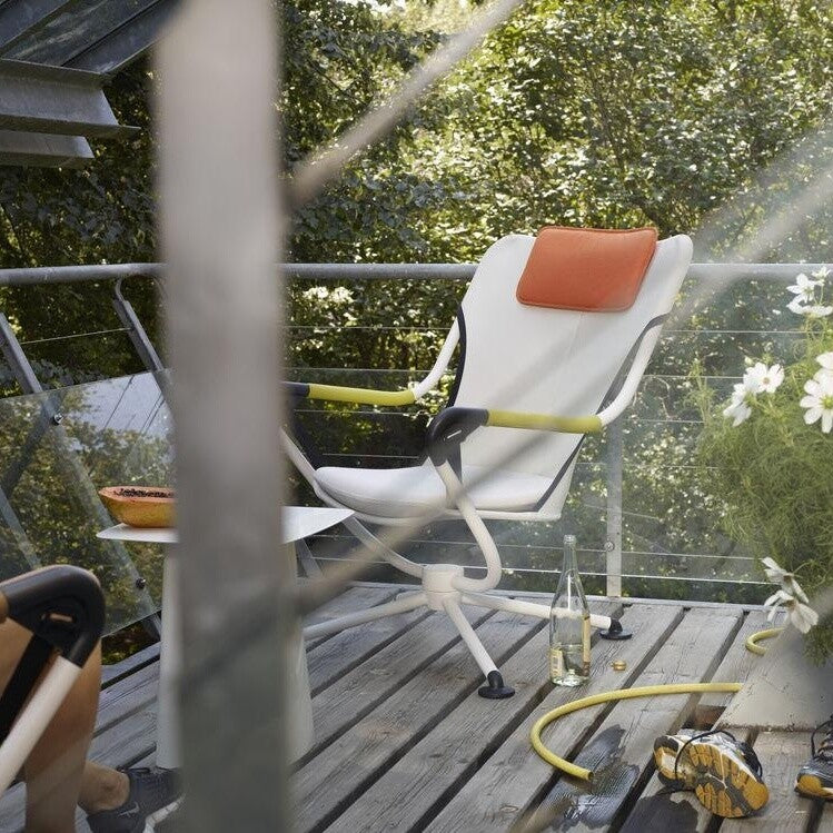 Vitra Metal Side Table Outdoor Beistelltisch L