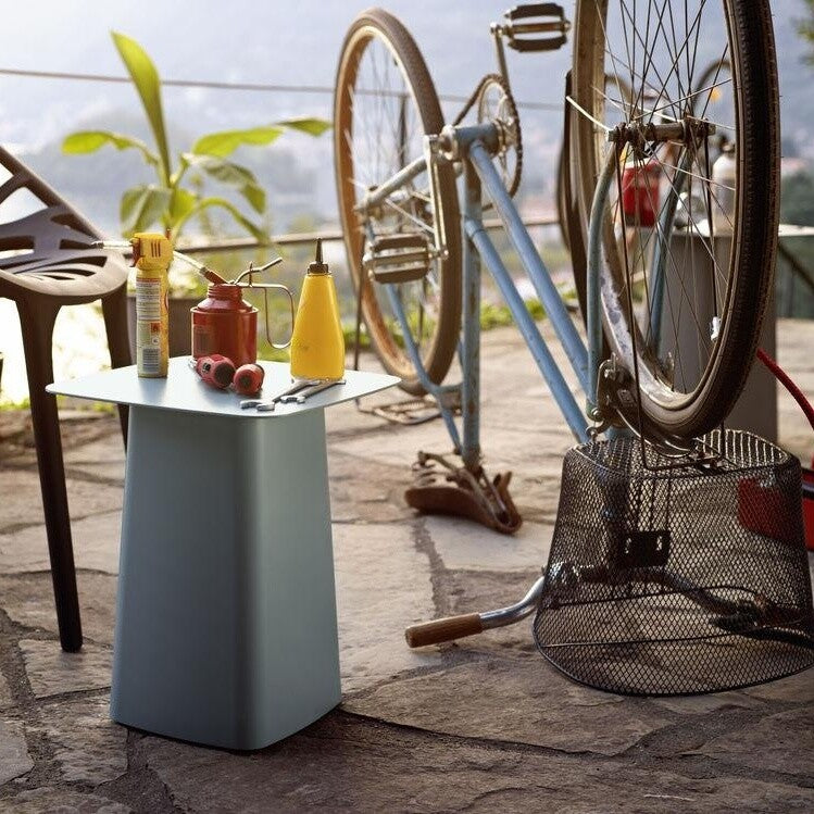 Vitra Metal Side Table Outdoor Beistelltisch L