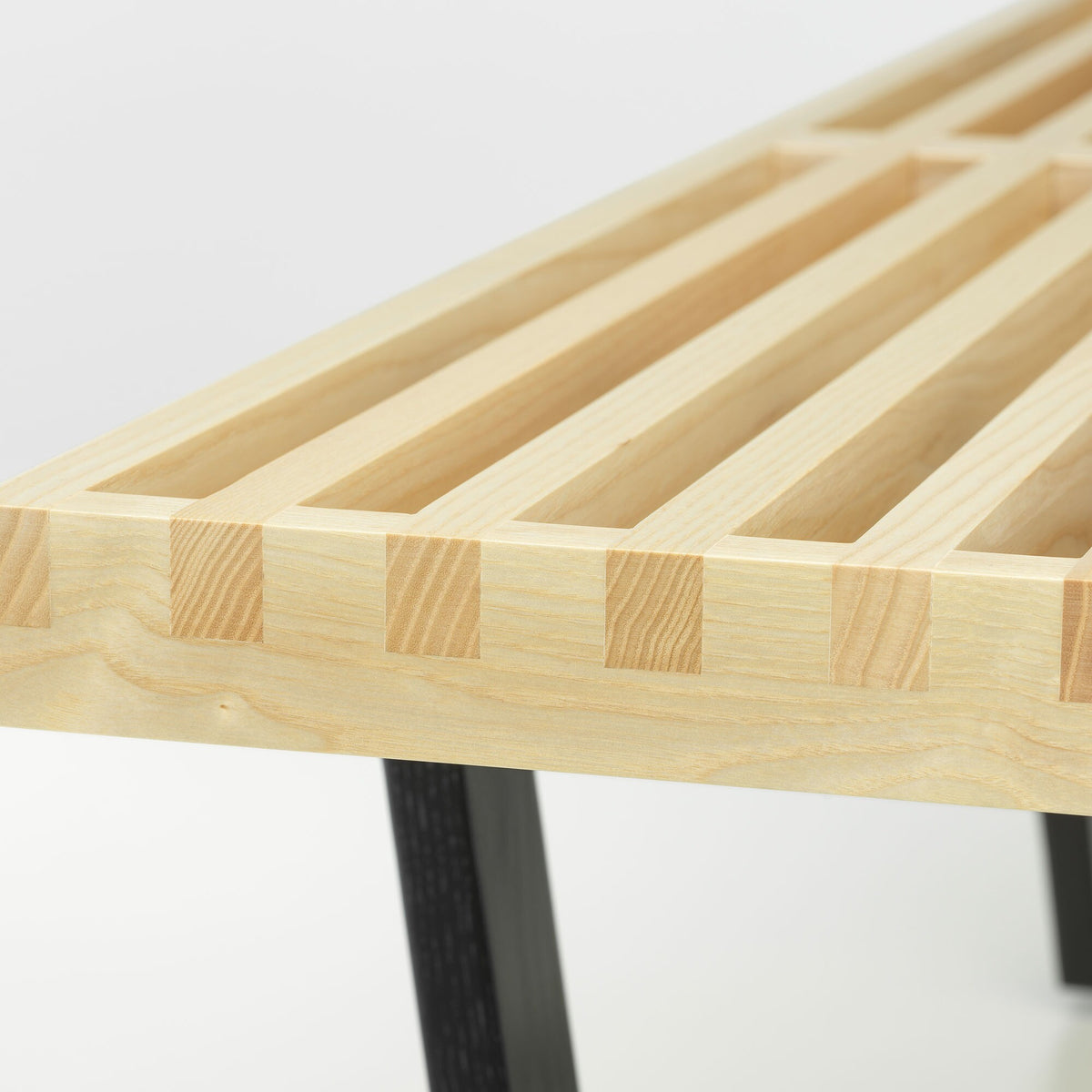 Vitra Nelson Bank 122x46,9x35,3cm